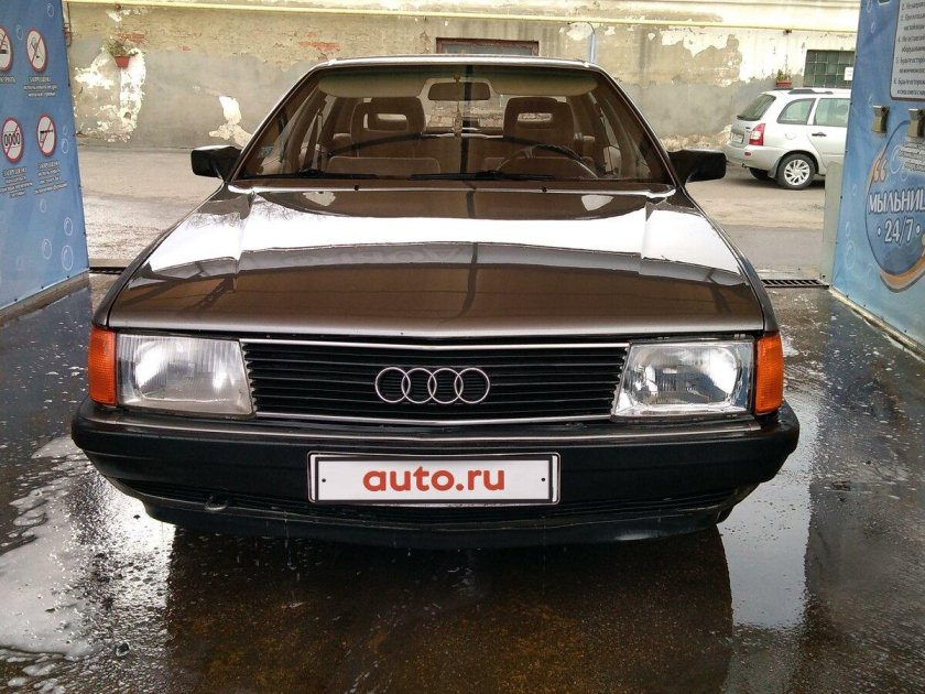 Ауди 100 1986