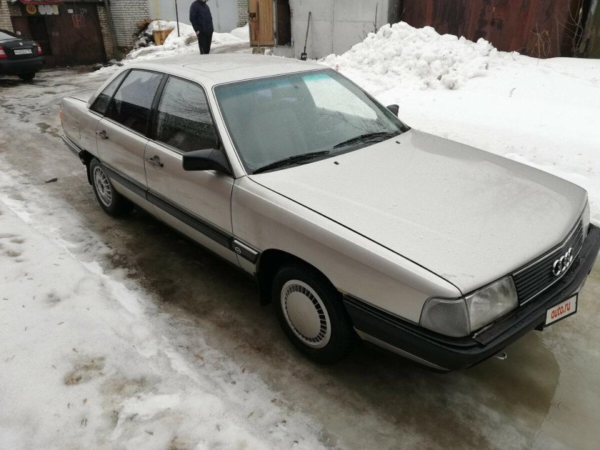 Audi 100 c3 1987