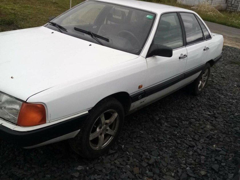 Ауди 100 44 кузов 2.3