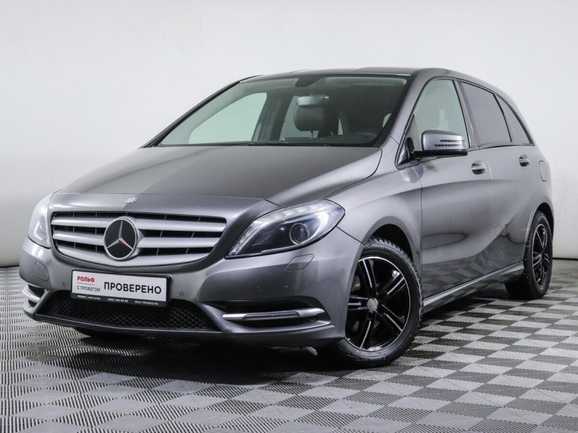 Mercedes Benz b180 2013