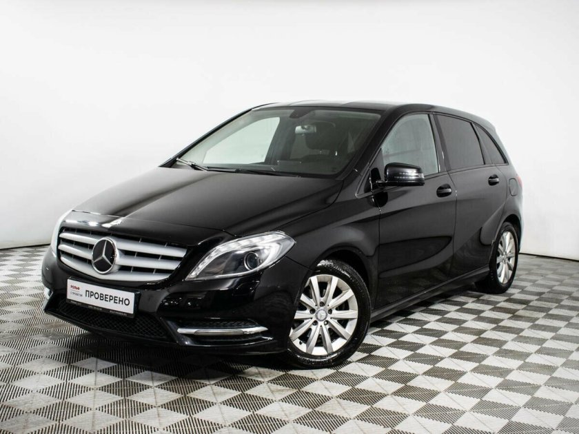 Мерседес с180 2015