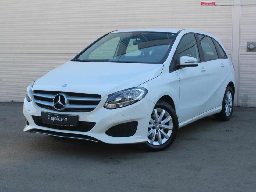 Mercedes Benz b180