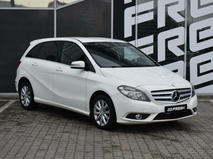 Мерседес б 180 2012