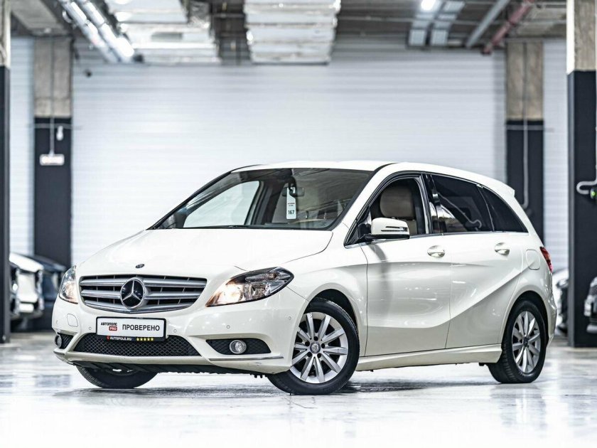 Мерседес б 180 2013