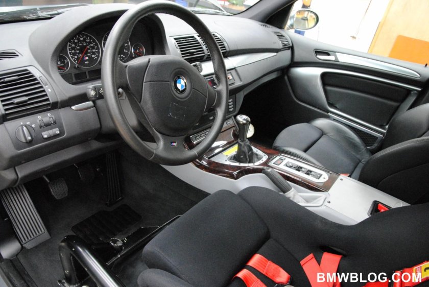 BMW x5 v12