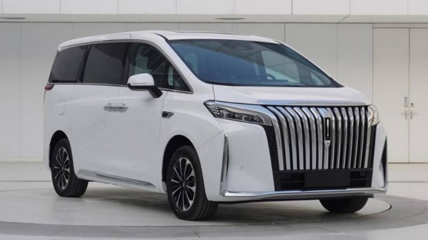 Toyota Alphard 2024