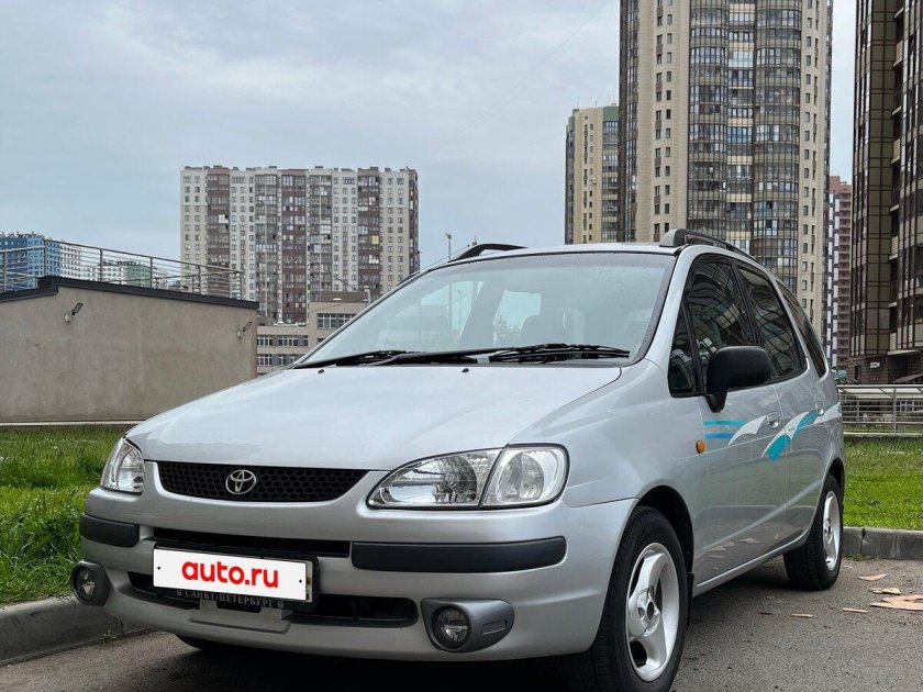 Toyota corolla spacio 1997
