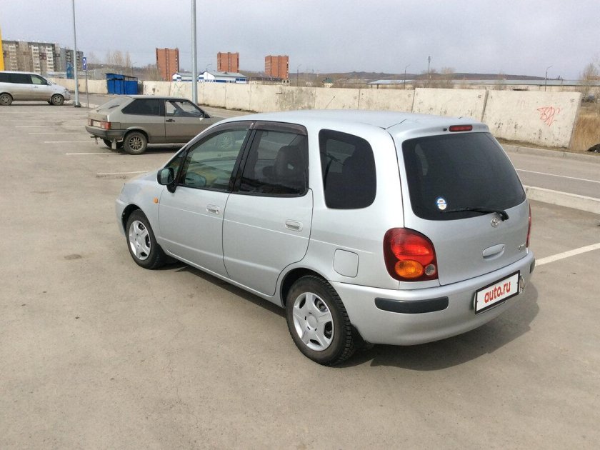 Toyota Corolla Spacio