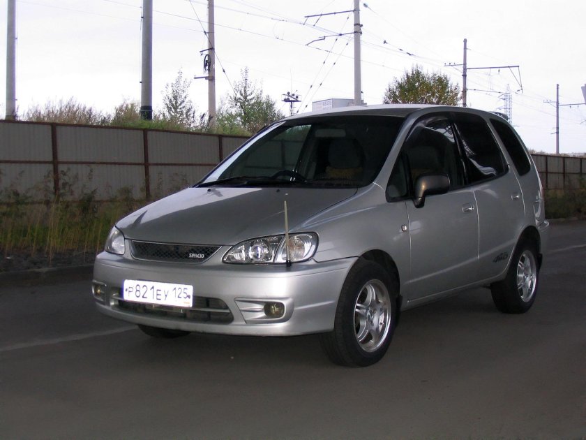 Toyota Corolla Spacio