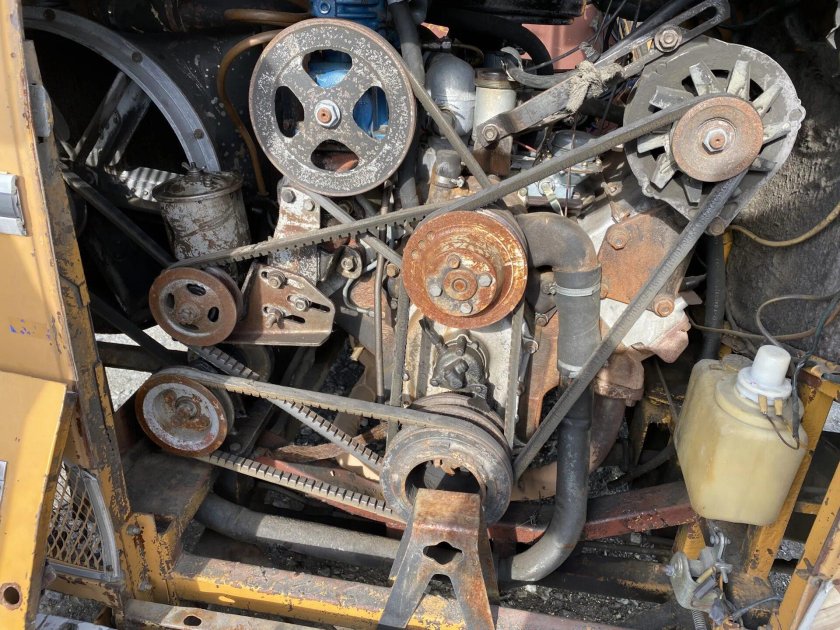 Двигатель автобуса