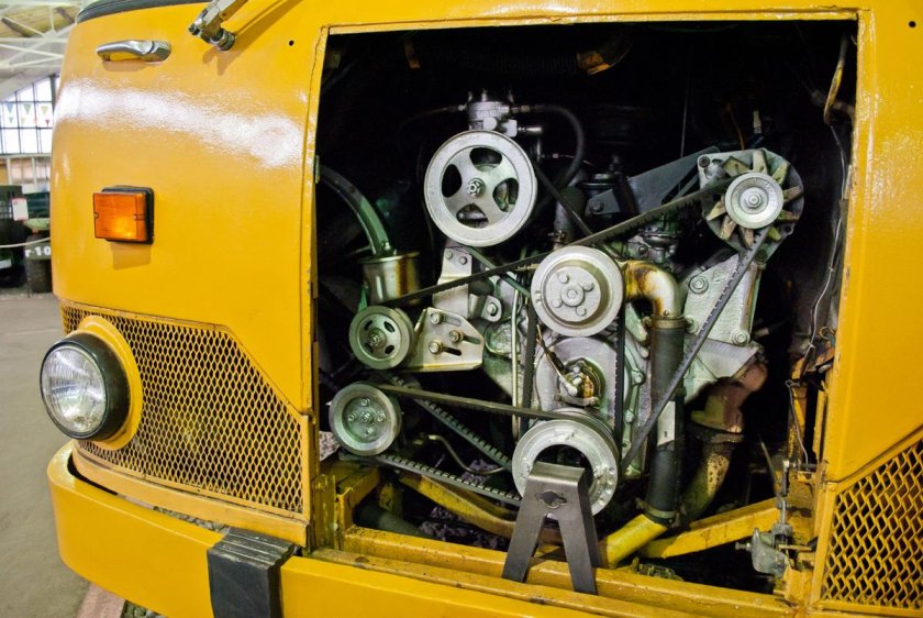 Двигатель ЛИАЗ 677