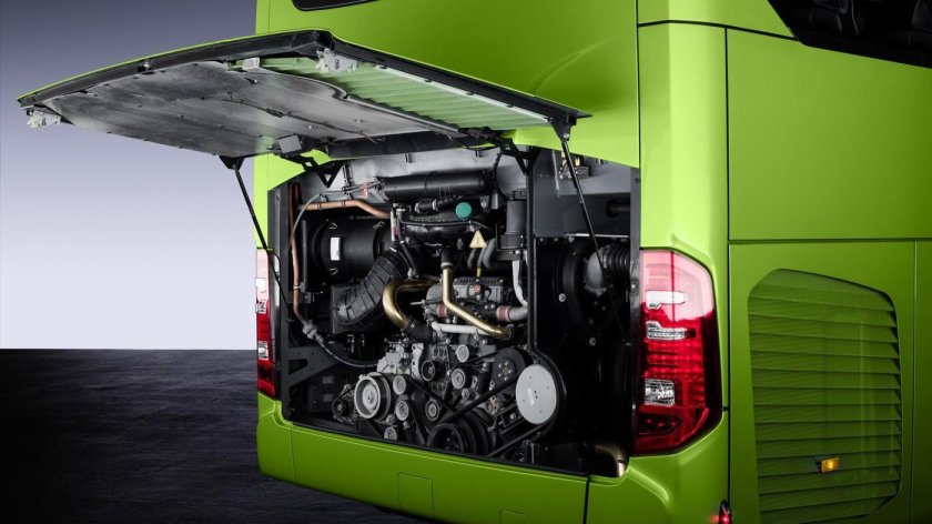 Mercedes-Benz Tourismo 17 RHD