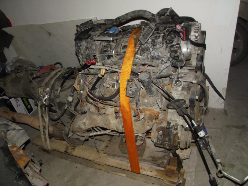 Двигатель Шевроле Тахо 5.3