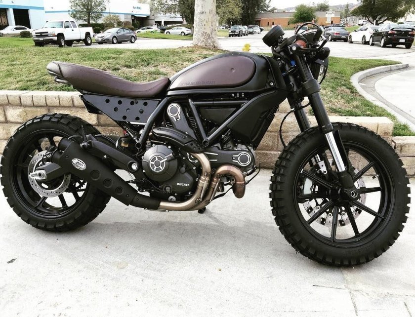 Ducati Scrambler Cafe Racer 2022