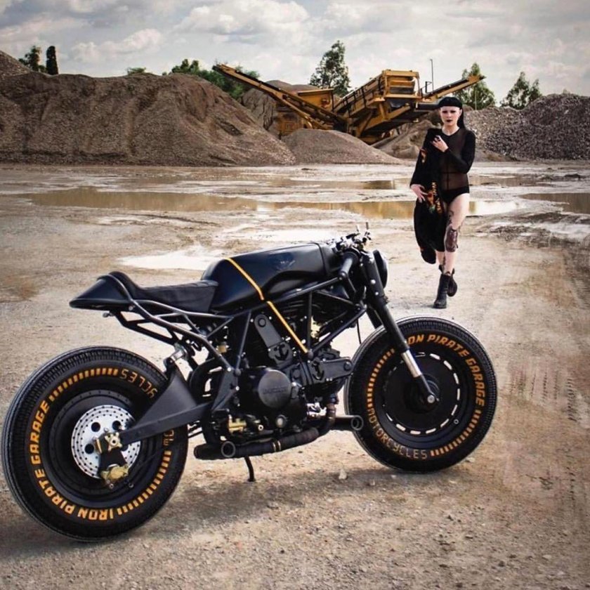 Ducati Scrambler Cafe Racer
