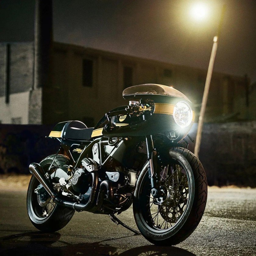 Ducati Scrambler 800 Cafe Racer