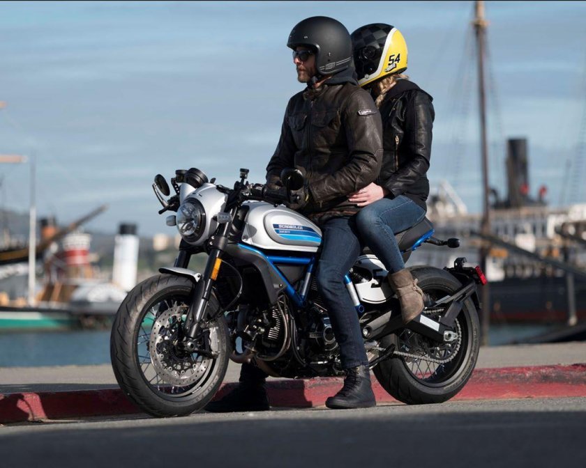 Ducati Scrambler Cafe Racer