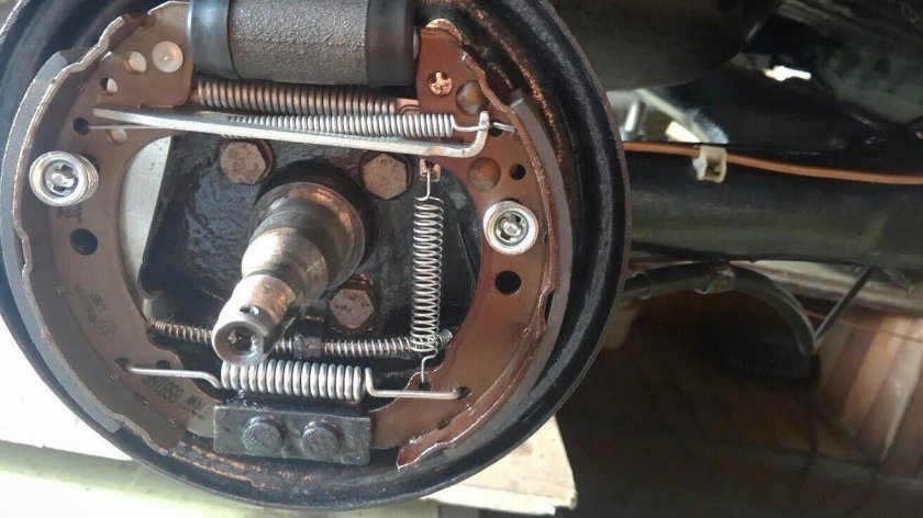 Задние тормоза Фольксваген гольф 2