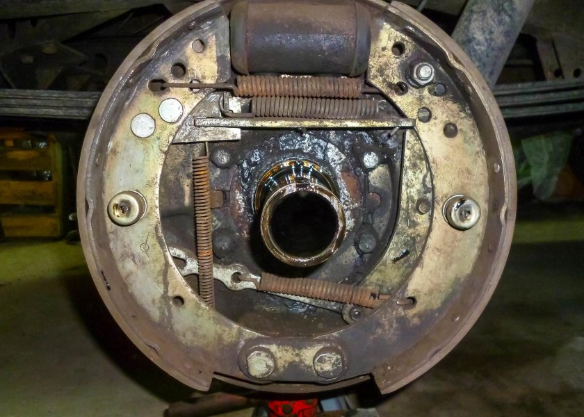 Задние тормозные колодки УАЗ Патриот 2017