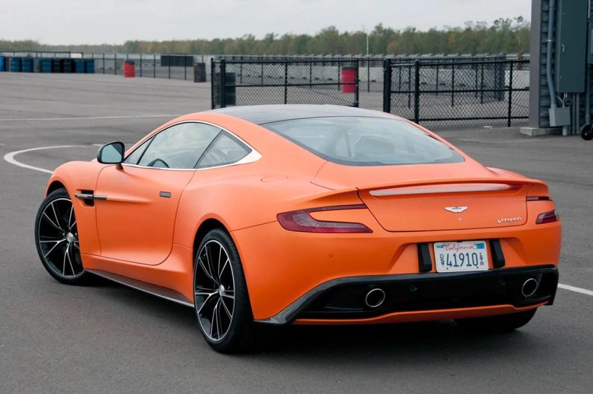 Aston Martin Vanquish 2014