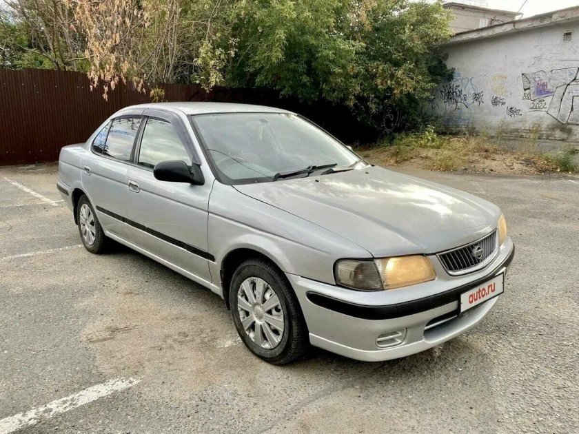 Ниссан Санни 2000