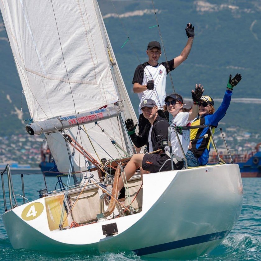 Яхта Конрад 45