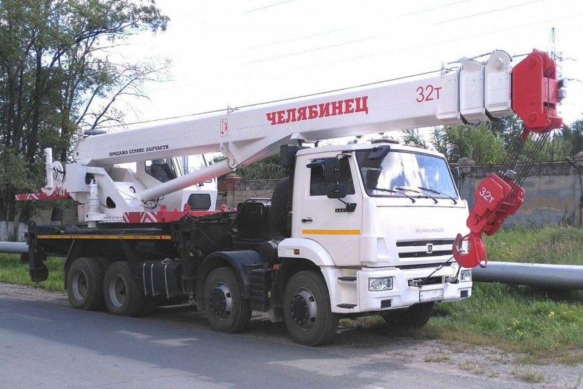 Кран автомобильный КС-55733