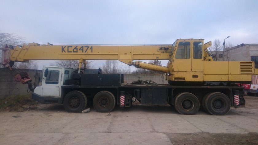 Автокран КС-6471 Январец