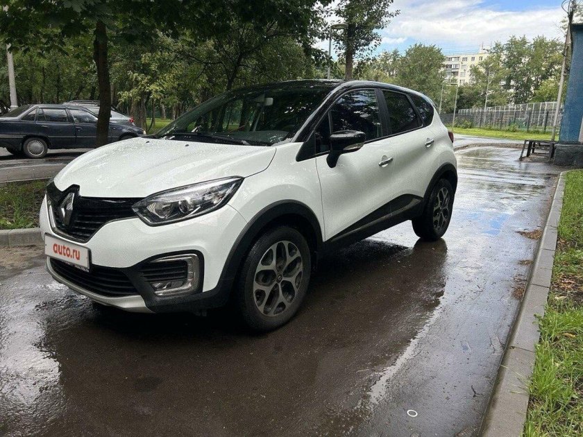 Серебристый металлик Рено Каптюр