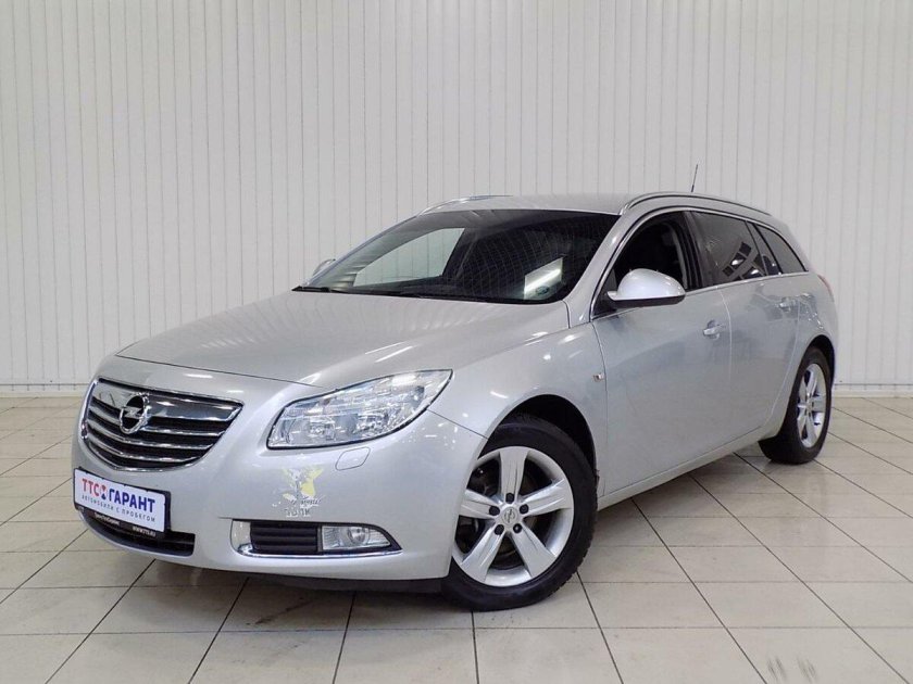 Opel Insignia 2010