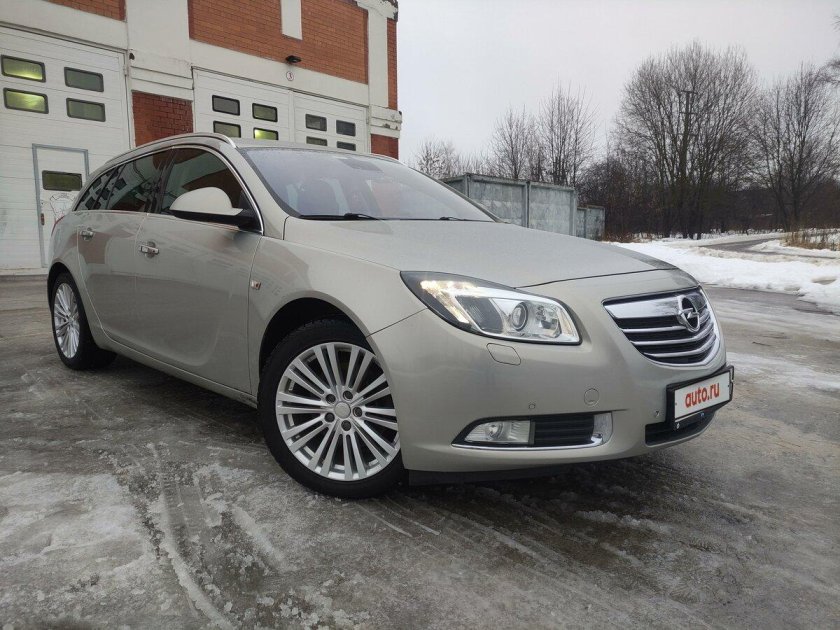 Инсигния 2.0т r20