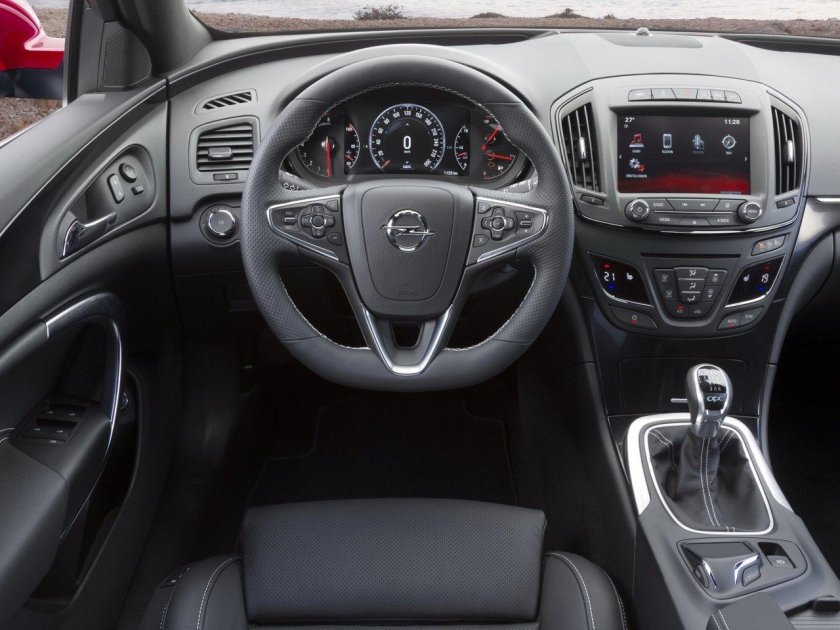 Opel Insignia OPC 2013