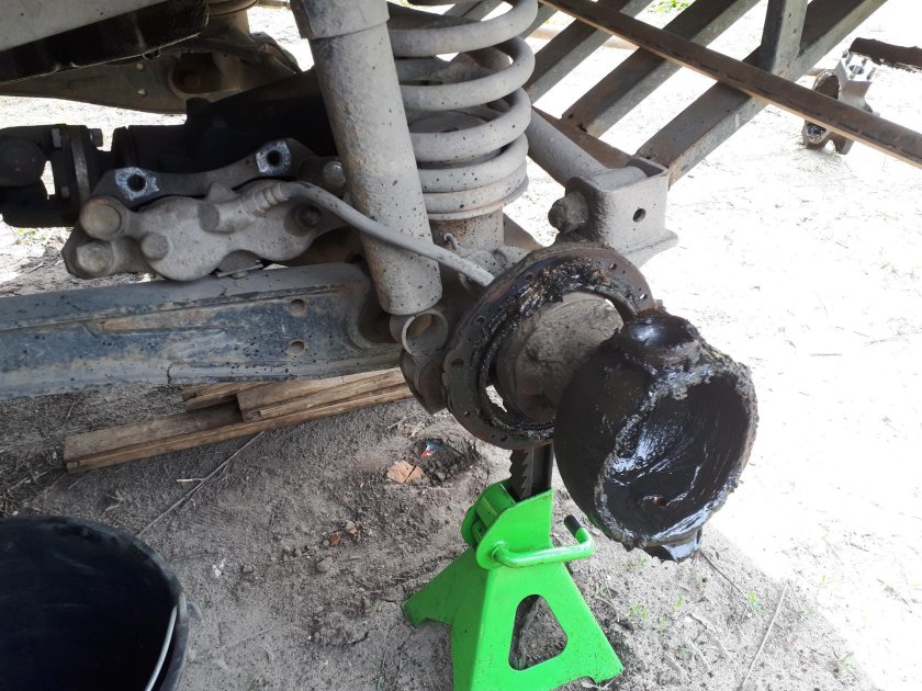 Шкворня УАЗ Патриот