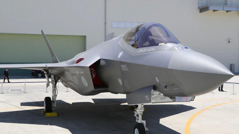 Японский истребитель 5 поколения