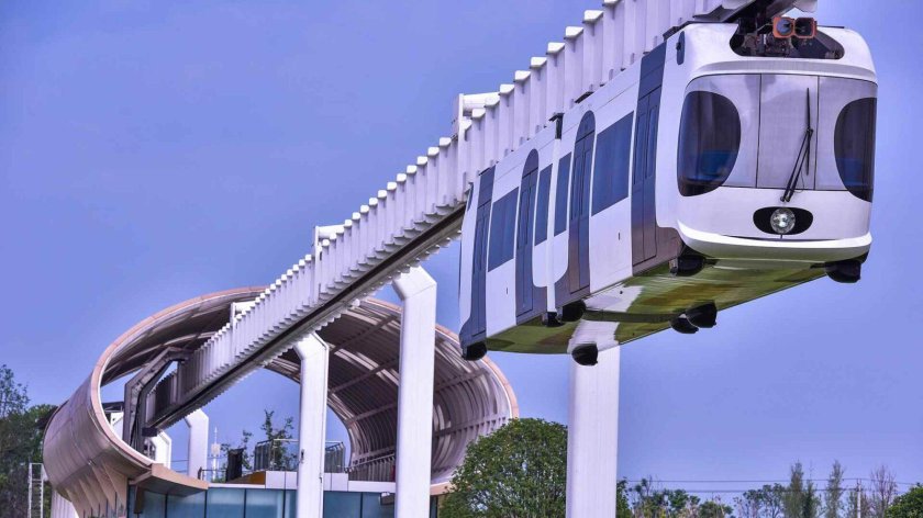 Подвесной монорельс Токио