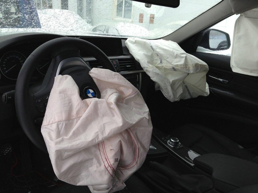 Подушка безопасности БМВ е60