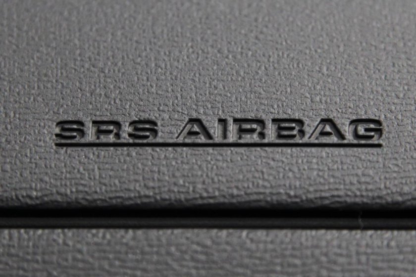SRS airbag машина марка