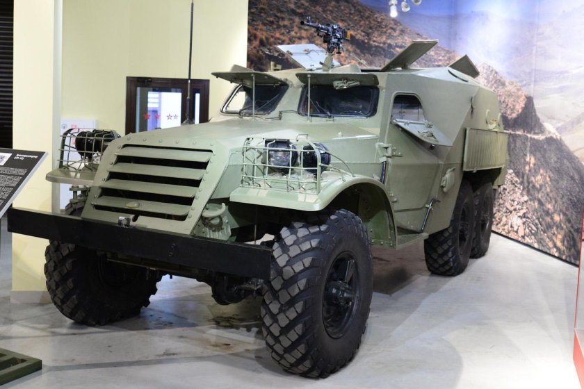 Бтр 152 бронетранспортер