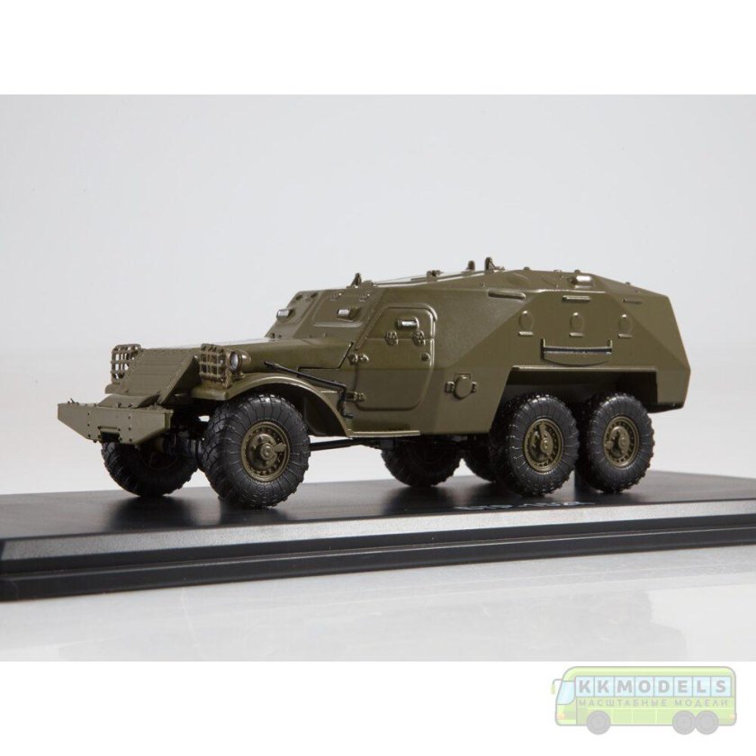 БТР-152 бронетранспортёр