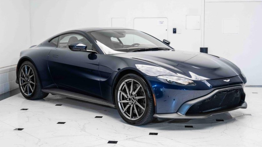 Астон мартин vantage 2020