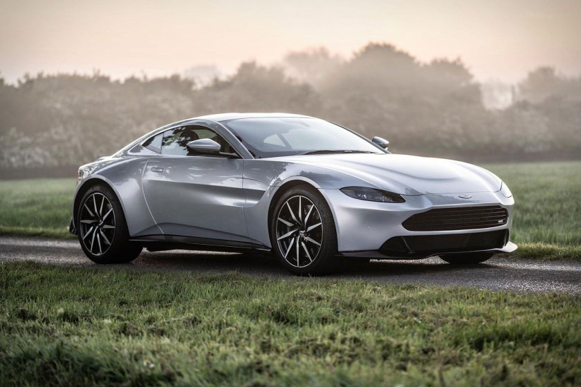 Астон мартин вантаж