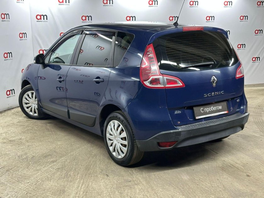 Рено сценик 2011