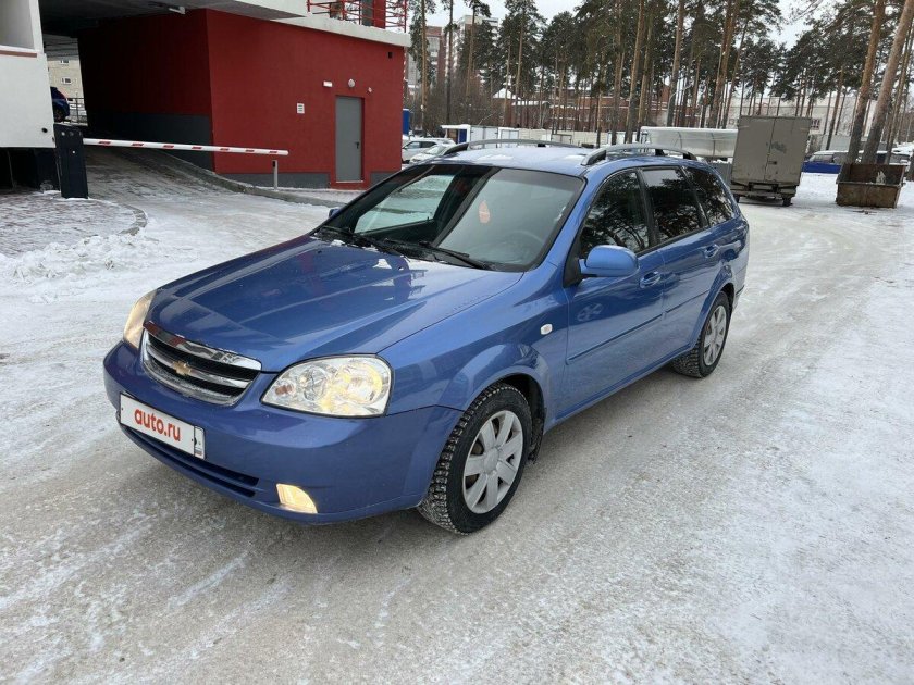 Шевроле Лачетти фиолетовый