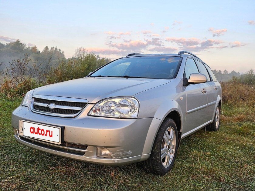 Chevrolet lacetti 2012 универсал