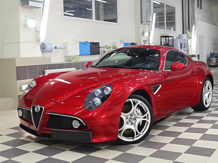 Alfa romeo 8 c competizione