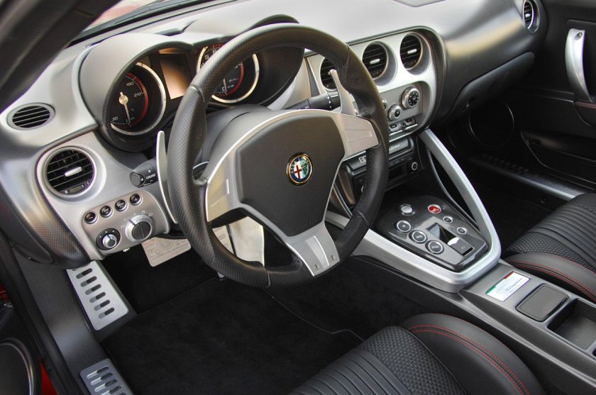 Альфа Ромео 8c Competizione