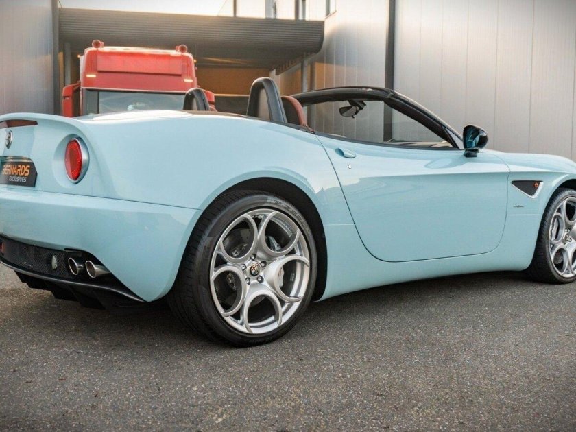 Alfa romeo 8c spider