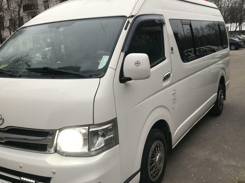 Toyota Hiace h200