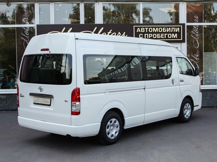 Toyota Hiace h200