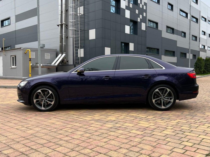 Ауди а 4 2019 года